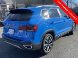 Used 2024 Volkswagen Taos SE image 5