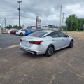 Used 2023 Nissan Altima 2.5 SV w/ SV Premium Package image 4
