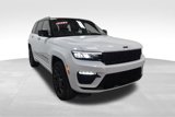 New 2025 Jeep Grand Cherokee Summit image 4