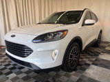 Used 2021 Ford Escape Titanium image 2