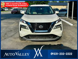 Used 2023 Nissan Rogue SV image 2