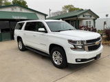 Used 2017 Chevrolet Suburban LT image 3