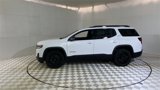 Used 2023 GMC Acadia SLE w/ Driver Convenience Package image 5