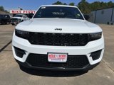 New 2025 Jeep Grand Cherokee Altitude image 2
