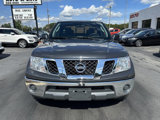 Used 2011 Nissan Frontier SV image 2