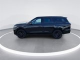 New 2025 Lincoln Navigator Reserve image 5