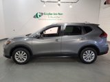 Used 2019 Nissan Rogue SV image 3