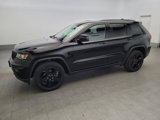 Used 2019 Jeep Grand Cherokee Laredo image 2