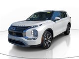 New 2025 Mitsubishi Outlander SE image 3