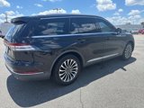 Used 2020 Lincoln Aviator Reserve w/ Equipment Group 201A image 3