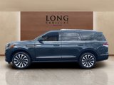 Used 2024 Lincoln Navigator Reserve image 2