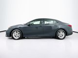 Used 2025 Toyota Camry LE image 4