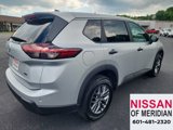 Used 2024 Nissan Rogue S image 5