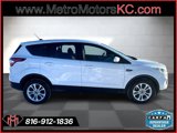 Used 2017 Ford Escape SE image 6