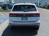 New 2025 Volkswagen Atlas Peak Edition SE image 5