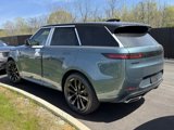 New 2025 Land Rover Range Rover Sport Dynamic SE image 2
