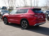 New 2025 Mitsubishi Outlander SEL image 2
