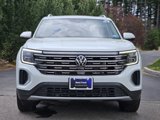 Used 2024 Volkswagen Atlas SEL image 3