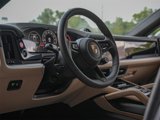New 2025 Porsche Cayenne Coupe image 4