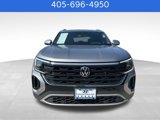 Used 2024 Volkswagen Atlas Cross Sport SE image 2