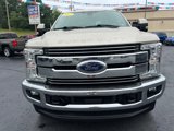 Used 2017 Ford F250 4x4 Crew Cab Super Duty image 2