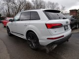 New 2025 Audi Q7 3.0T Prestige image 3