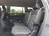 New 2025 Volkswagen Atlas SE image 6
