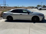 Used 2022 Toyota Camry SE image 3