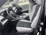 New 2025 Mitsubishi Outlander SE image 4