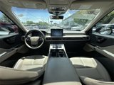 Certified 2022 Lincoln Aviator AWD w/ Premium Package image 3