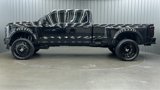 Used 2025 Ford F450 Platinum w/ FX4 Off-Road Package image 2