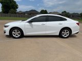 Used 2022 Chevrolet Malibu LS image 2