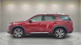 New 2025 Nissan Pathfinder Platinum w/ Cargo Package image 4