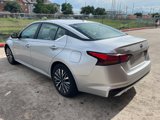 Used 2024 Nissan Altima 2.5 SV image 3