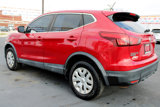 Used 2018 Nissan Rogue Sport S image 3