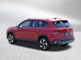 Certified 2024 Volkswagen Taos SE image 5