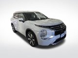 New 2025 Mitsubishi Outlander SEL image 6