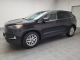 Used 2023 Ford Edge SEL image 2