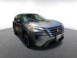 Used 2024 Nissan Rogue SV image 3