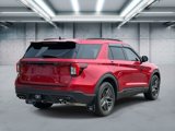 Used 2025 Ford Explorer ST image 5