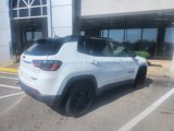 Used 2024 Jeep Compass Trailhawk image 5