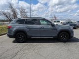 New 2025 Volkswagen Atlas Peak Edition SE image 3
