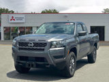 Used 2025 Nissan Frontier SV image 2