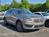 Used 2020 Lincoln Nautilus Reserve image 3