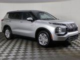 New 2025 Mitsubishi Outlander ES image 2