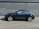 Certified 2025 Porsche Macan image 2