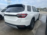 New 2025 Honda Pilot EX-L image 3