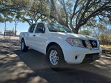 Used 2019 Nissan Frontier SV image 2