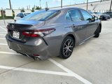 Used 2023 Toyota Camry SE image 4