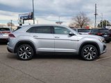 New 2025 Volkswagen Atlas Cross Sport SEL Premium R-Line image 2